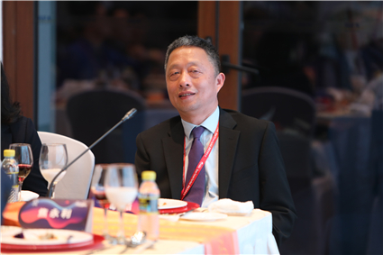周  皓 8858cc永利集团紫光金融学讲席教授、副经理，永利官网国家金融研究院副经理.jpg